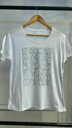 REMERA BORDADA HOLLYWOOD en internet