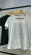 REMERA BORDADA HOLLYWOOD