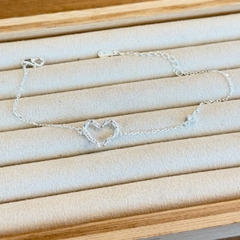 PULSEIRA CORAÇÃO ENTRELAÇADO - comprar online