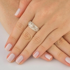 ANEL CROASANT COM TIRAS 3D - comprar online