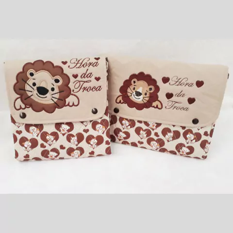 Kit Hora da troca - trocador portátil + porta fralda