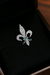 Broche Lis na internet