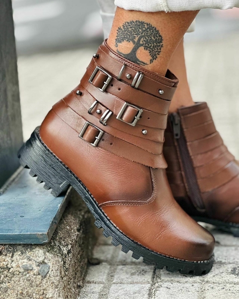 Bota em couro Raquel