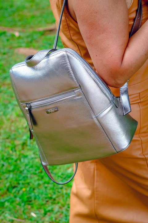 Mochila em couro Fabi