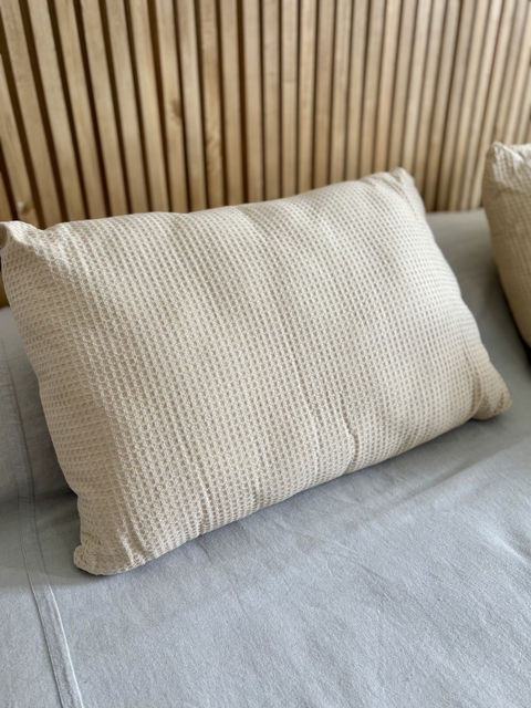 Almohadón BONIATO Nido Abeja Beige - comprar online