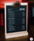 Porta-menu de prancheta de pinho Madera para cartão na internet