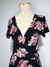 Vestido Preto com Flores Vermelhas na internet