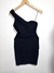 Vestido Curto Preto Um Ombro Só na internet