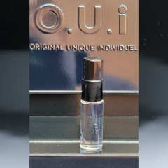 Oui Paradise Rouge Eau De Parfum Feminino Spray 5ml De Bolsa - comprar online