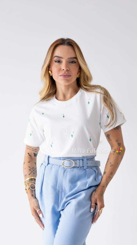T-shirt Gola Tradicional Bordado Mini Cactus - comprar online