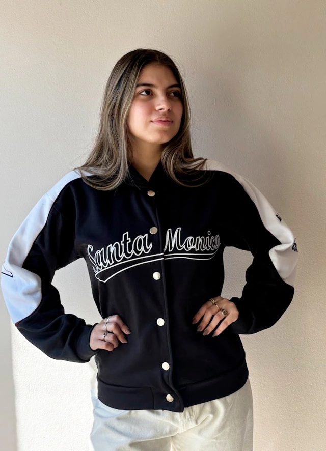 Campera universitaria de Dasani — imagen 3
