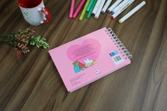 Kit 2 Livros de colorir Comfy and Cozy + 24 Canetinhas