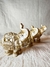 ELEFANTE BEIGE CON DETALLES DORADOS