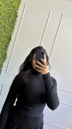 BLUSA BASIC- gola alta com manga longa - comprar online