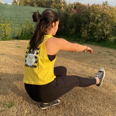Crop top "KB" amarillo - comprar online