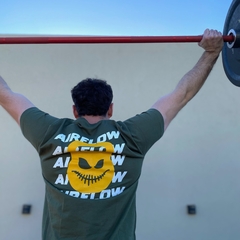 Remera "KB" verde militar - comprar online