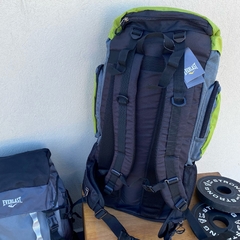 Mochi Camping Verde/Gris 75L - comprar online