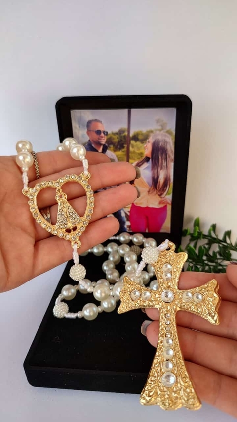 Terço de noiva com Caixa Aveludada