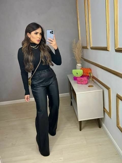 Calça Courino - comprar online