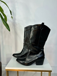 Bota Camila Cano Alto Lisa Preta - comprar online