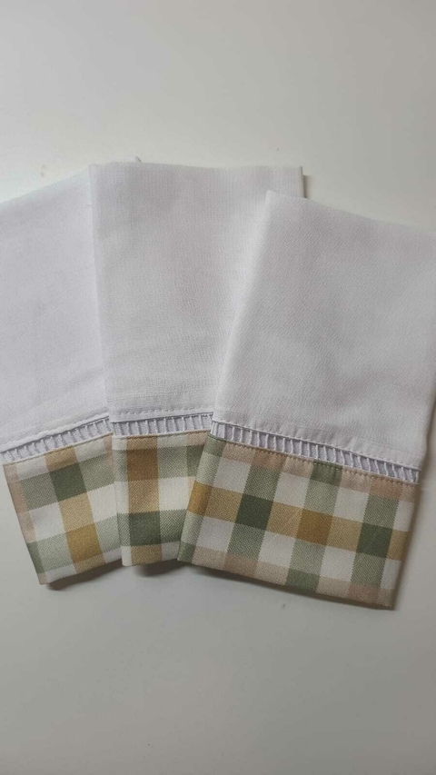 Kit Amamentação (2 Fraldas de Boca + 1 Fralda de Ombro)