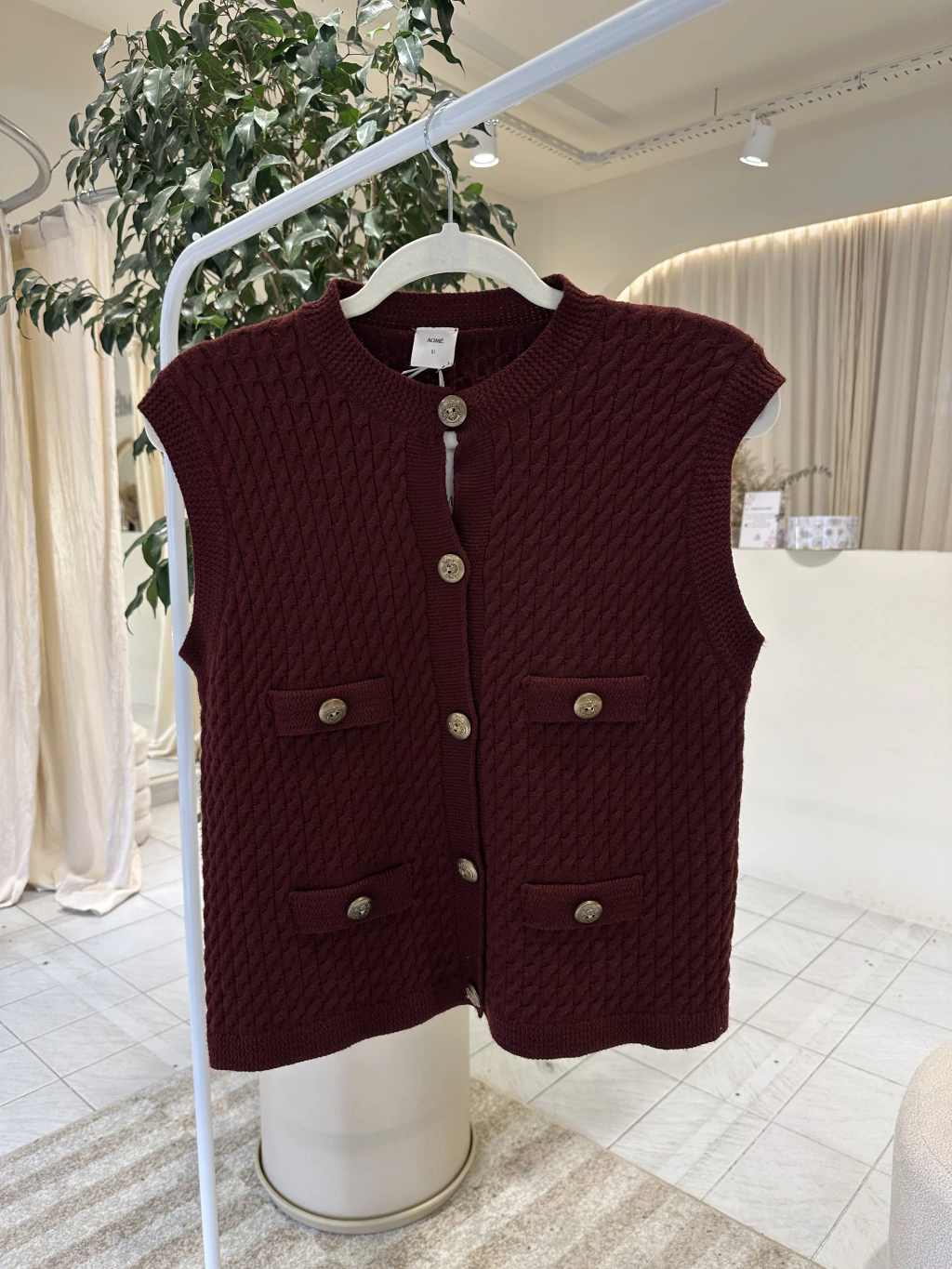 Chaleco tejido botones