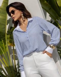 Camisa Listras Detalhe Gola/Punho