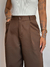 Calça Alfaiataria Magda - Marrom - comprar online