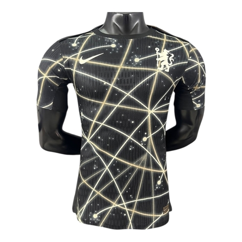 Camisa Chelsea Pré-jogo 25/26 - Jogador Nike Masculina - Preta com detalhes em amarelo