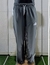PANTALON 3 TIRAS ESSENTIALS, GRIS / AZUL MARINO / NEGRO - comprar online