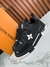 Tenis Louis Vuitton en internet