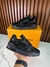 Tenis Louis Vuitton en internet