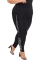 Legging plus size feminina preta com detalhes brancos, modelando o corpo e proporcionando conforto.