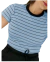 Camiseta feminina de listras azuis e pretas com gola escura, ideal para transformar seu visual.