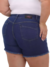 Imagem do Encontre sua saia curta plus size ideal