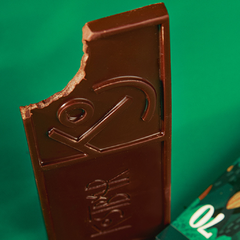 BARRA DE CHOCOLATE 70% CACAU 85g - KOSTBAR na internet