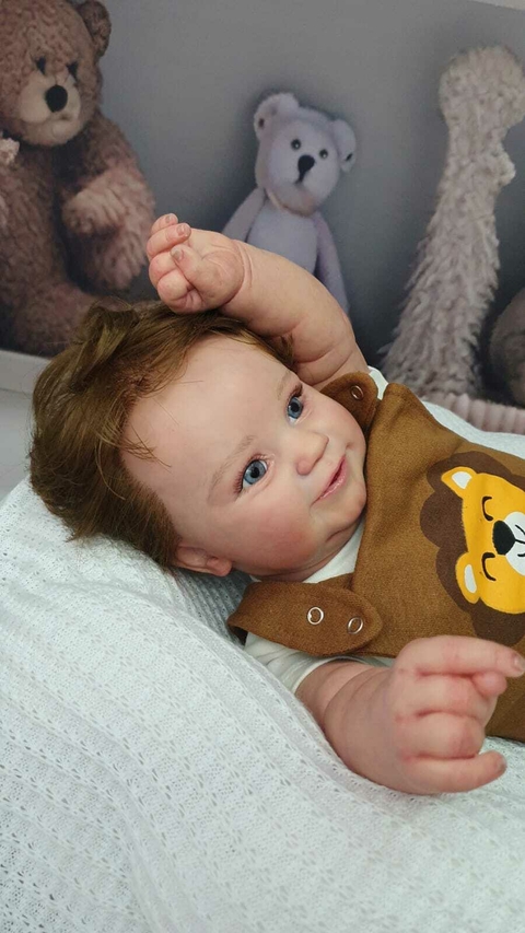 Bebê reborn super realista Maddie/Maikil