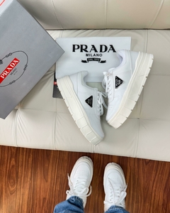 Prada - comprar online