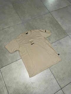 REMERA NIKE DRIP - Suns Sport Mayorista