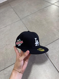 GORRA NEW ERA BLACK PALM en internet