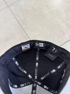 Imagen de GORRA NEW ERA BLACK PALM