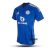 camisa-titular-home-casa-número-i-1-um-leicester-city-2024-2025-23-24-adidas-azul-gola-v-friso-laranja-pelagia-raposa-arcos-efeito-tiro-24-escudo-logo-bc-game-patrocinio-2