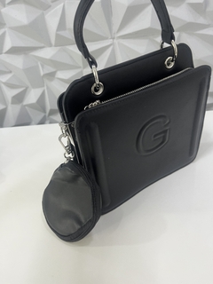 Bolsa Claudia na internet