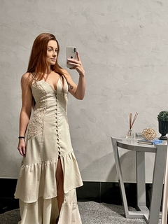 Vestido Longo Gupir em Linho Sheila Areia Elegante - comprar online