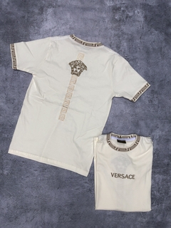 REMERA VERSACE NATURAL - Bien Chelo