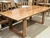 Mesa maciza petiribi dos patas/ $1.600.000 efectivo