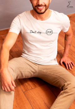 Camiseta Eikonikos 33 premium unisex- Don't stop en internet