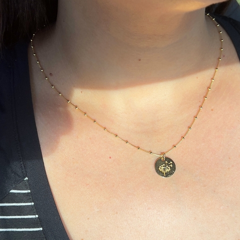 Pingente Medalha Dente de Leão - comprar online