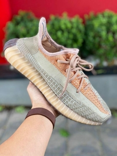 Tênis Adidas Yeezy 380 Premium