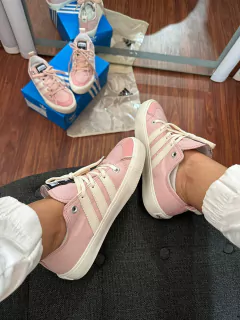 Tênis Adidas Street Premium na internet